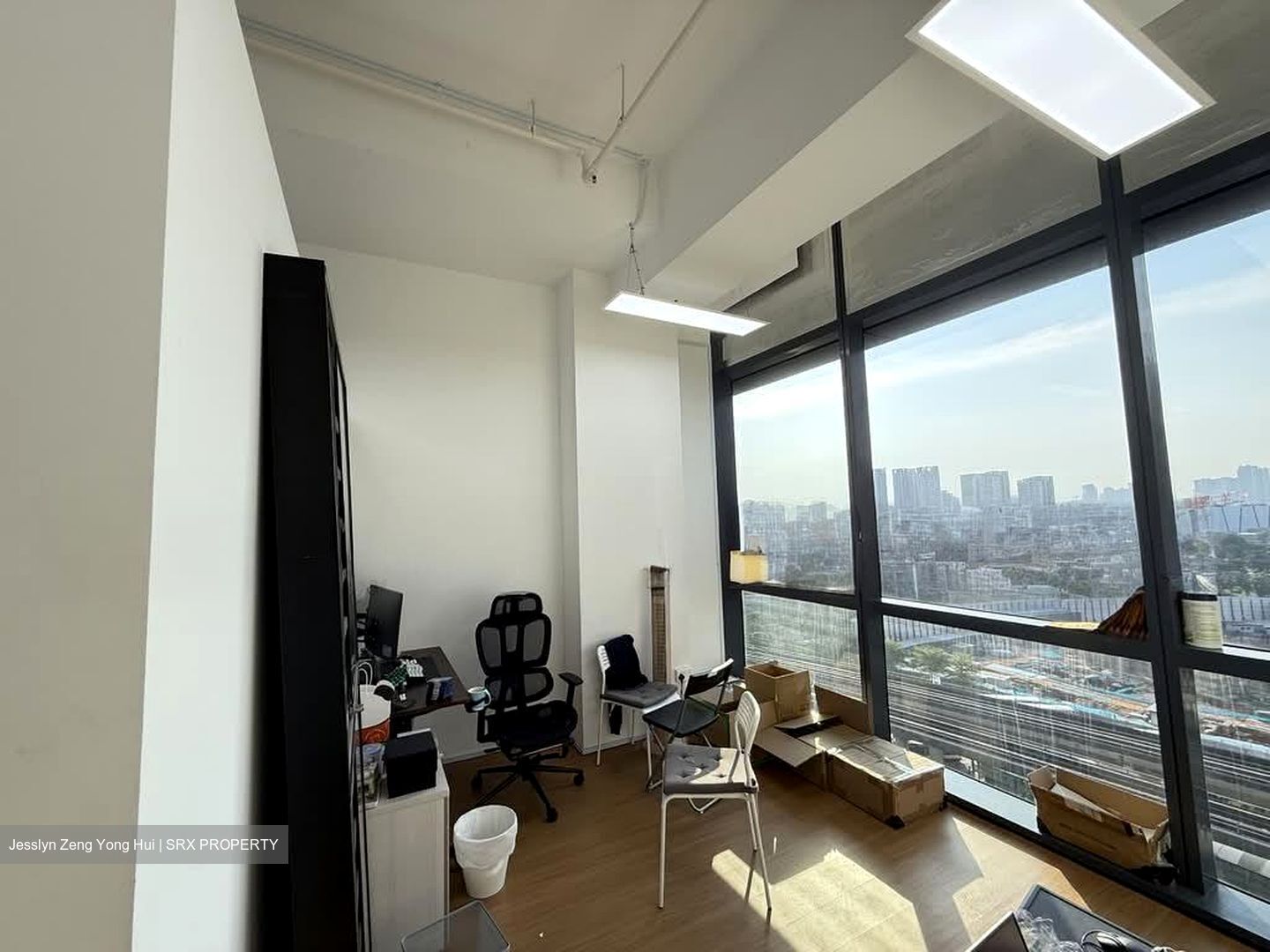 Woods Square (D25), Office #553302531